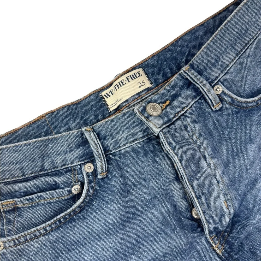 Free People We The Free Blue Distressed Hem Buttons Cheeky Denim Shorts Women 25
